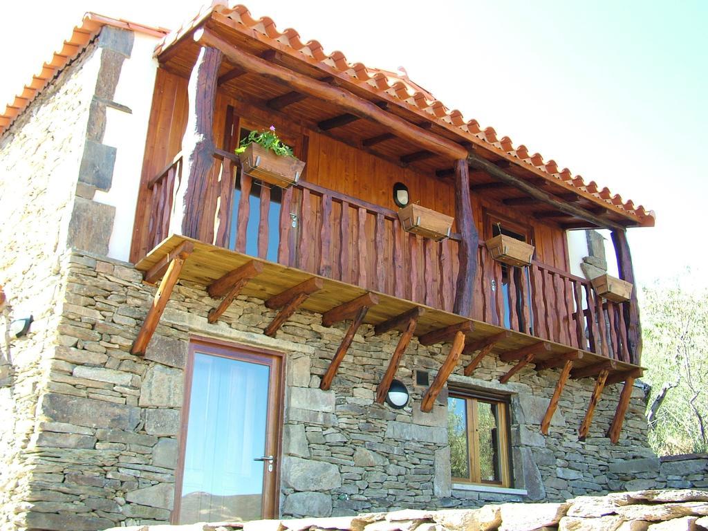 בית הארחה וילה נובה דה פוז קואה 	Bairro Do Casal - Turismo D'Aldeia מראה חיצוני תמונה