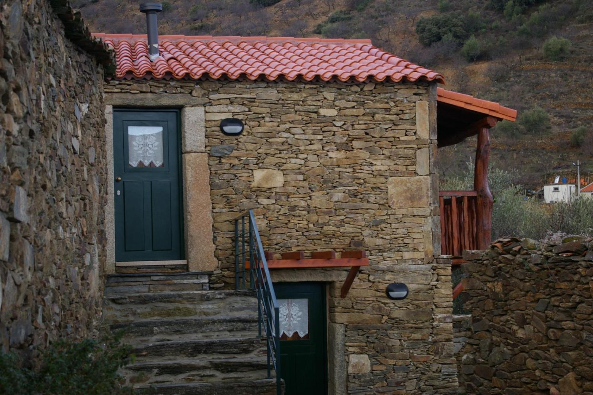 בית הארחה וילה נובה דה פוז קואה 	Bairro Do Casal - Turismo D'Aldeia חדר תמונה
