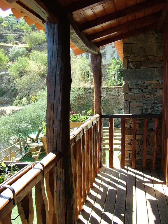 בית הארחה וילה נובה דה פוז קואה 	Bairro Do Casal - Turismo D'Aldeia חדר תמונה