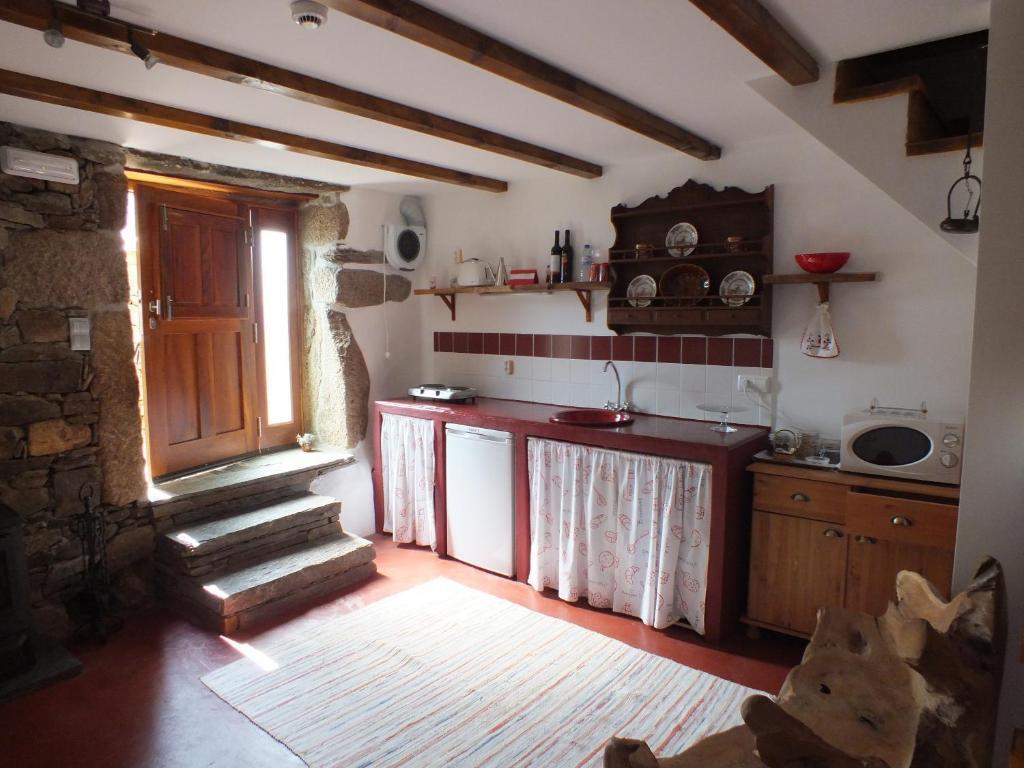 בית הארחה וילה נובה דה פוז קואה 	Bairro Do Casal - Turismo D'Aldeia חדר תמונה